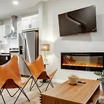 Neutral Living 6Beds 4Bedrooms And Bonus Room Free Parking