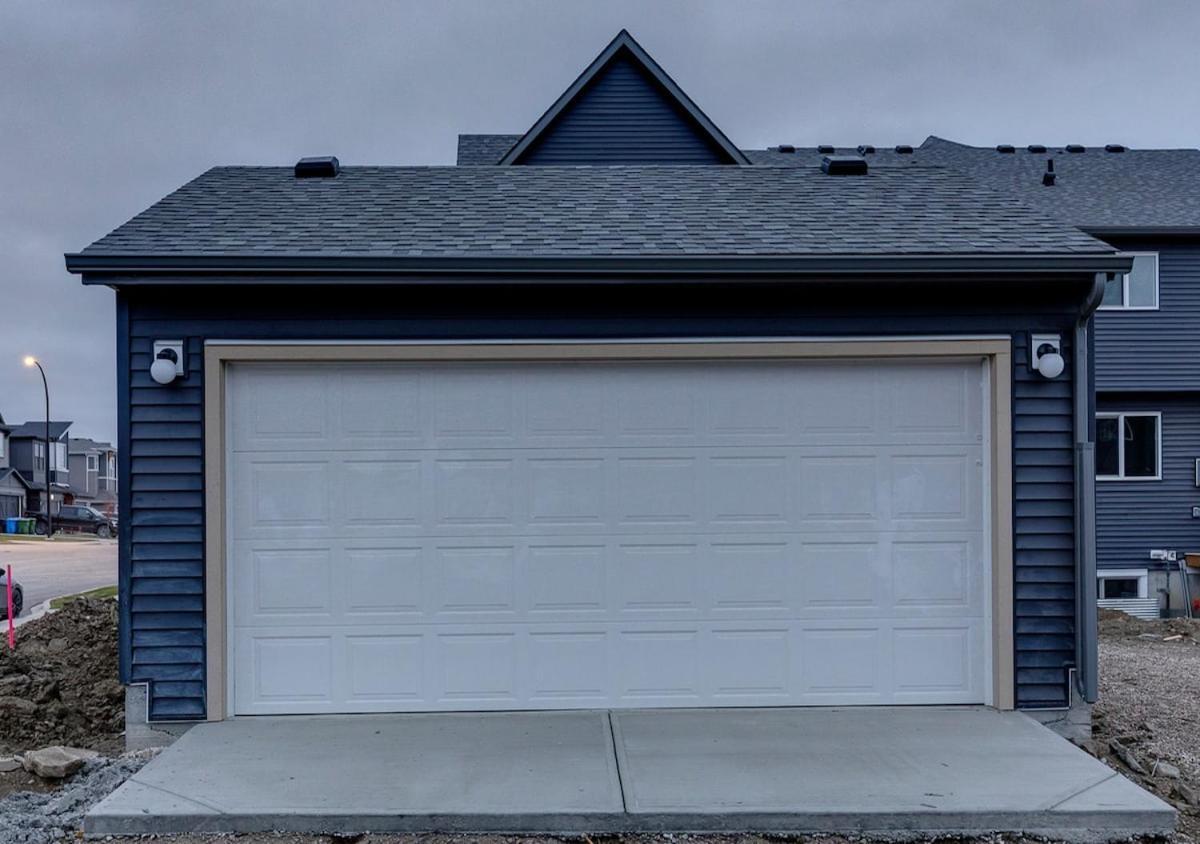Holiday home Neutral Living 6beds 4bedrooms And Bonus Free Parking Calgary